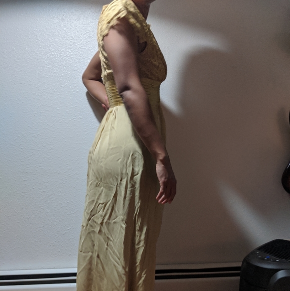 Dress - Picture 2 of 5